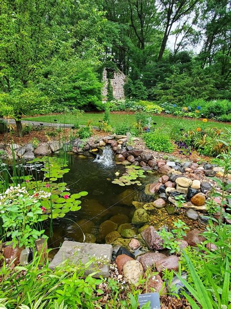 Green bay botanical garden - Regular garden hours through August are 9 a.m. to 8 p.m. daily; hours vary with the season. The Bell Children’s Garden is open year-round and included with GBBG admission: $13 adults; $11 ages ...